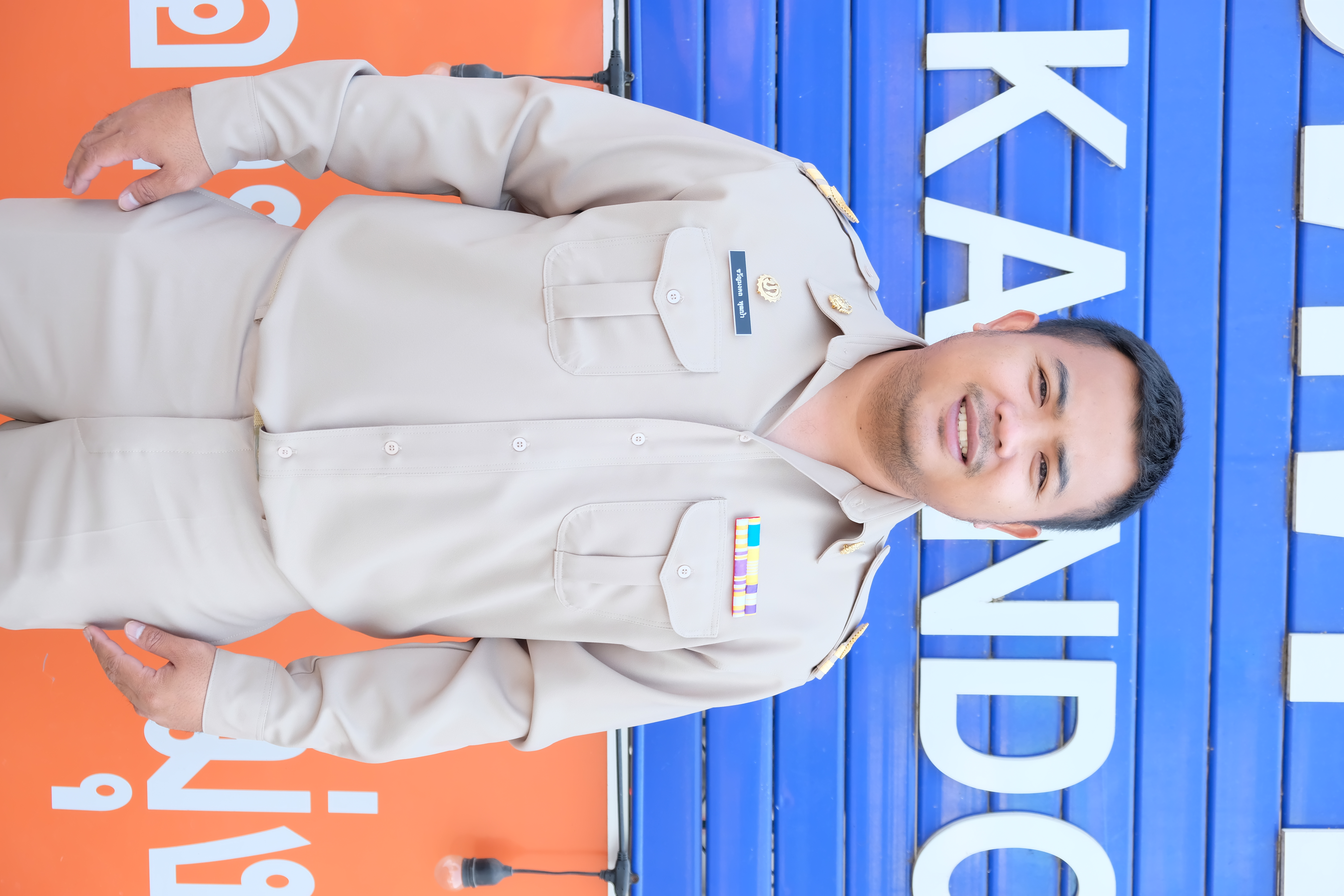 นายขวัญมงคล  พุฒป่า 