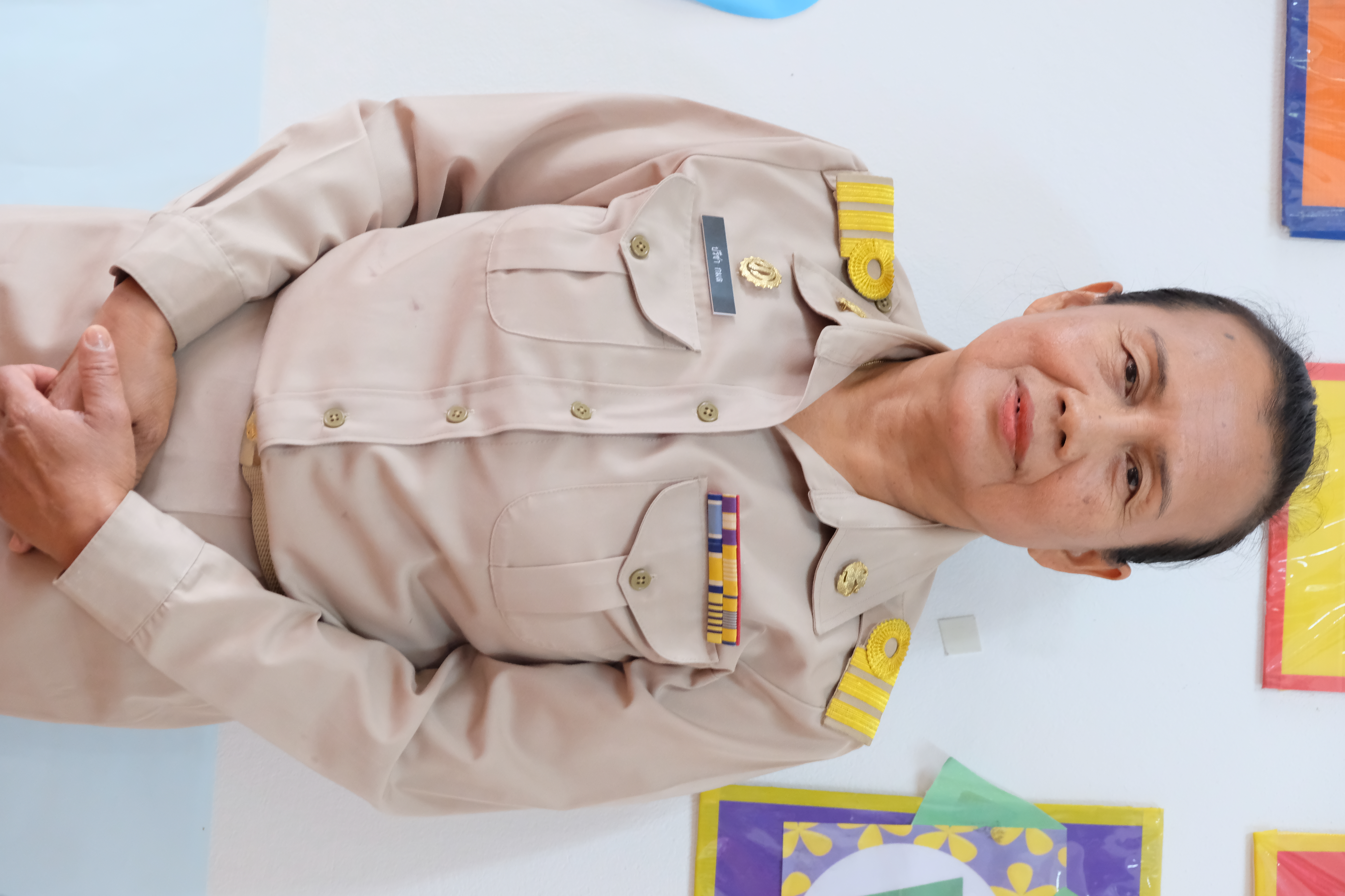 นางสมศรี  พ่อค้า